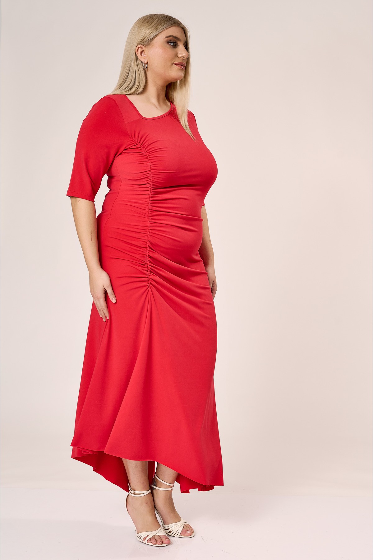 Dress maxi gathered on the front with  a slit  in the front and back super jersey Red