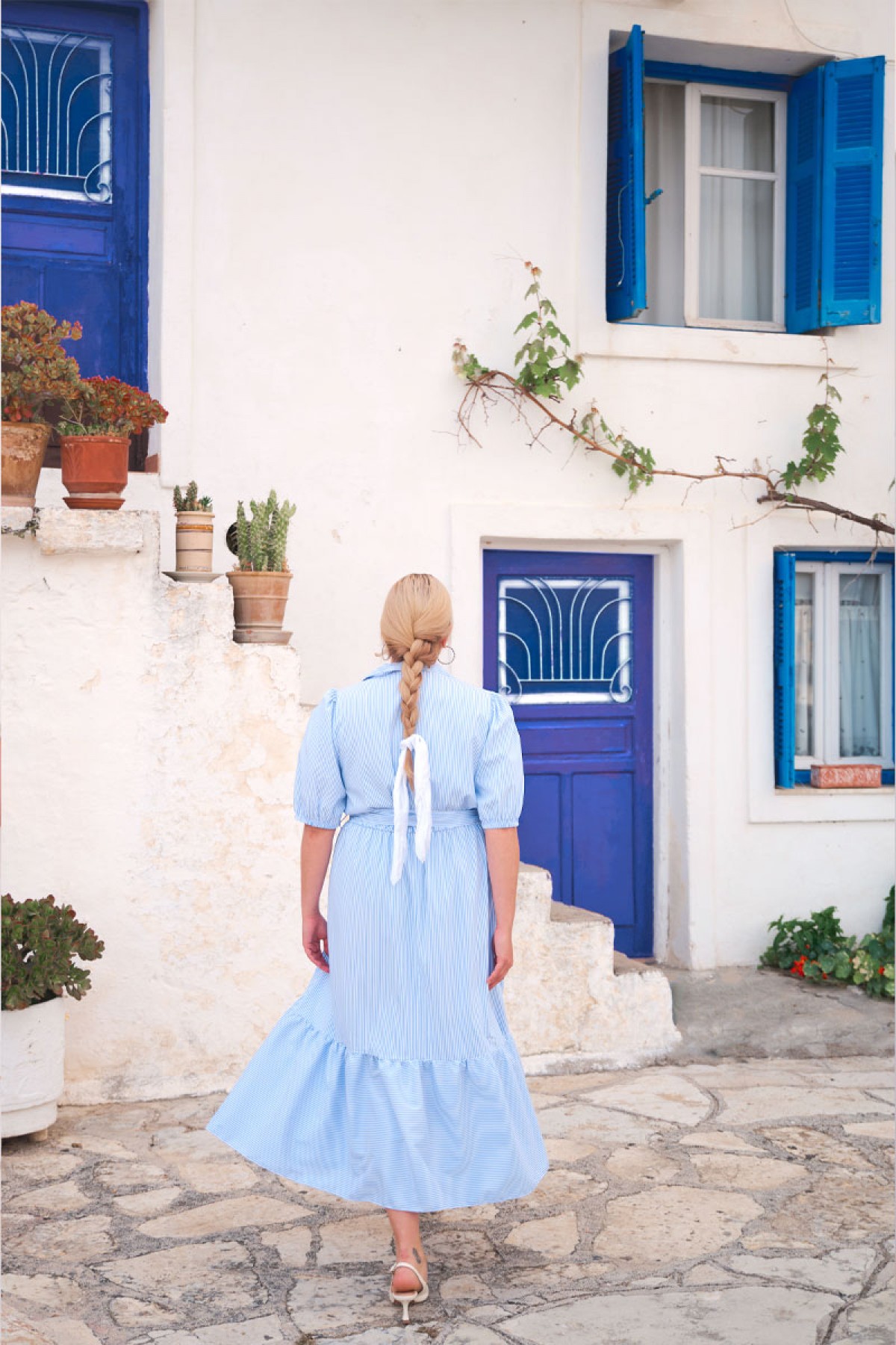 Dress striped with belt and buttons 