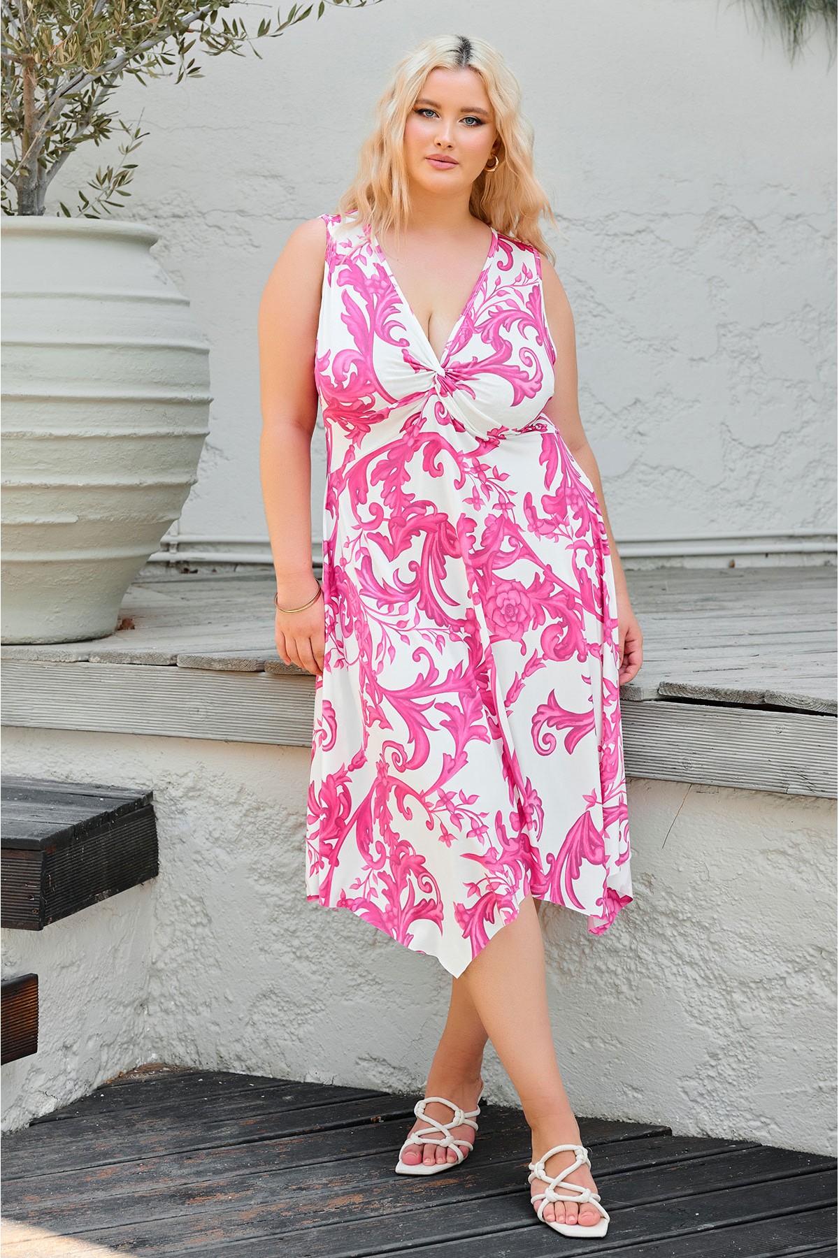 Dress  pointed Hem sleeveless knot printed Fuchsia