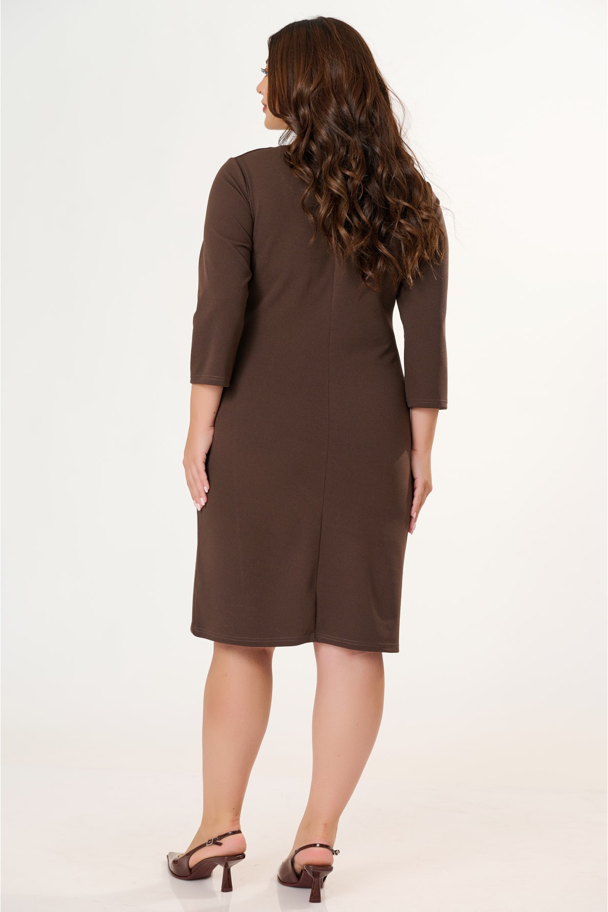 Dress midi crepe with pleats in the front Brown