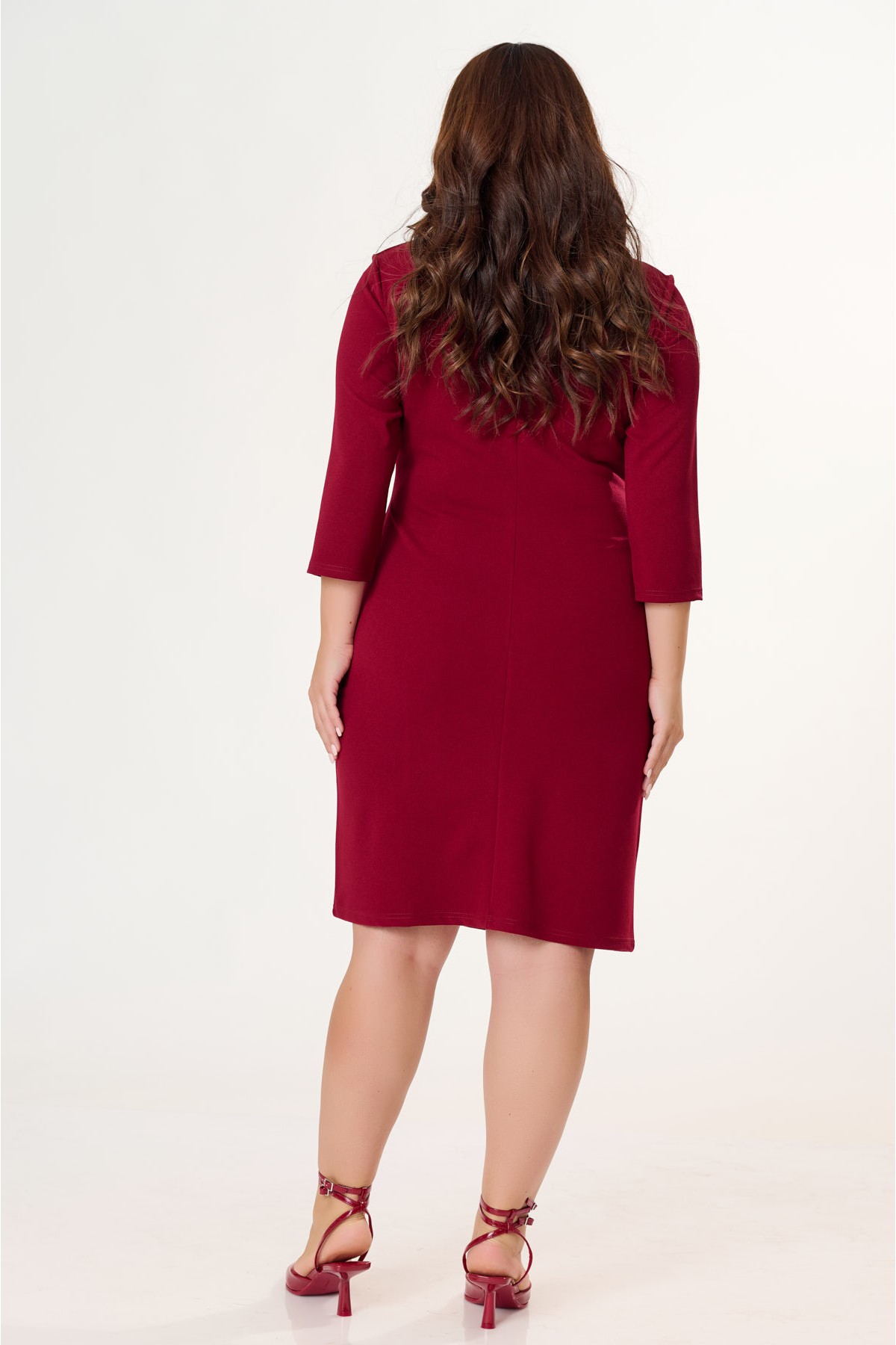 Dress midi crepe with pleats in the front Bordeaux